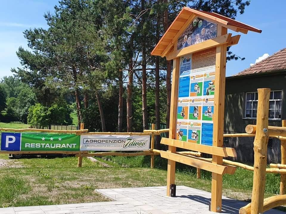 Agropenzion 7Divov Dolna Krupa Buitenkant foto