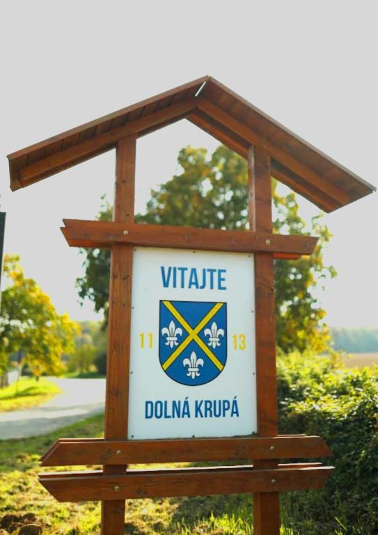 Agropenzion 7Divov Dolna Krupa Buitenkant foto