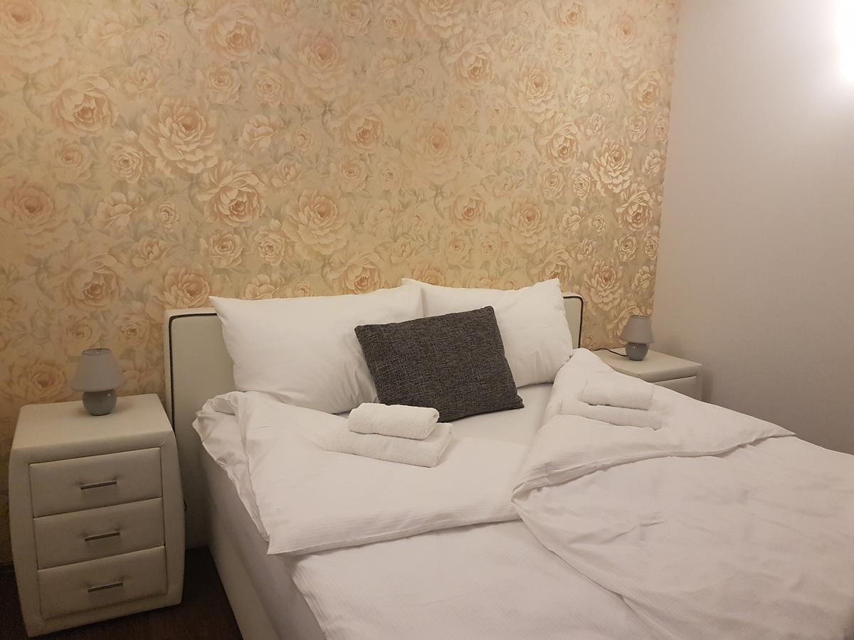 Agropenzion 7Divov Dolna Krupa Buitenkant foto